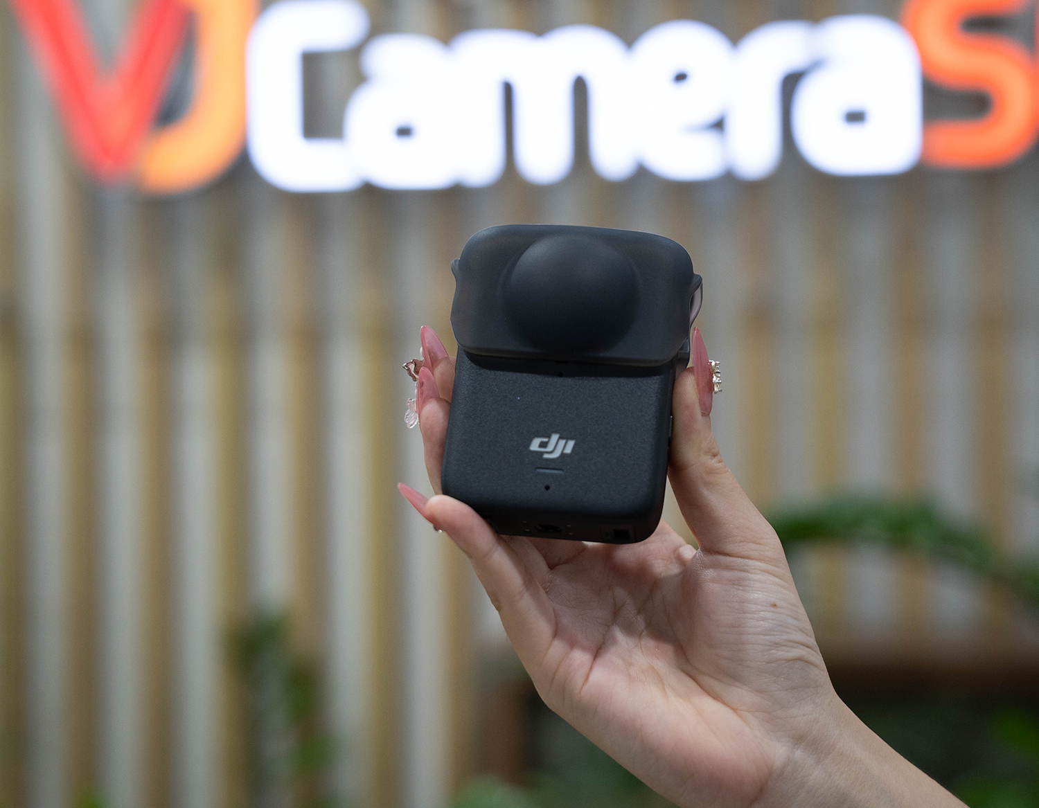 DJI Osmo 360 sở hữu dung lượng tích hợp lên đến 105GB