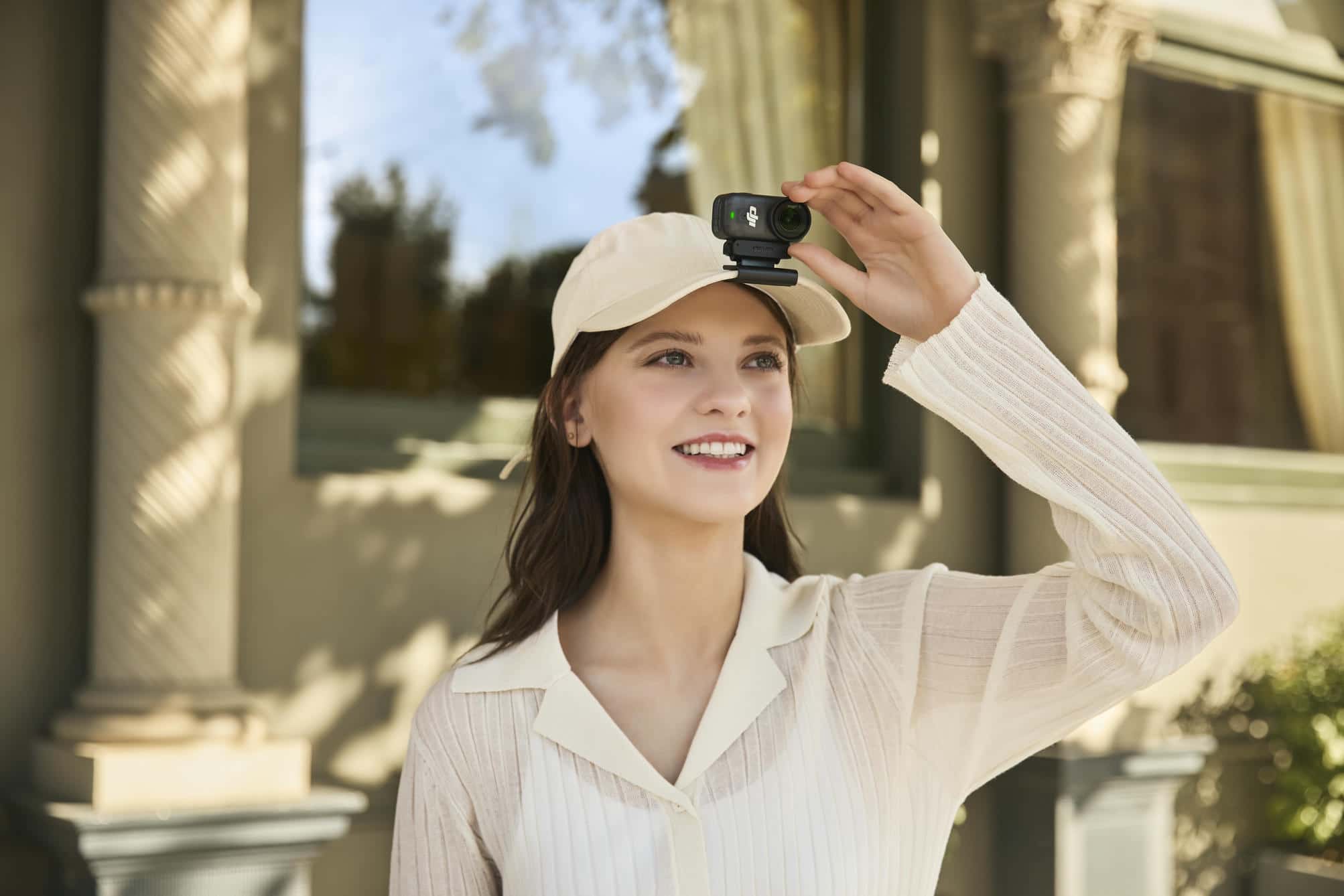 DJI Osmo Nano cho phép truyền dữ liệu nhanh chóng