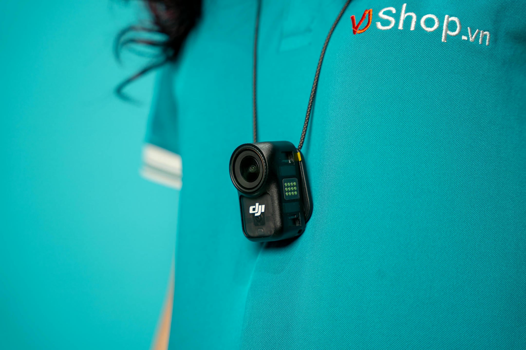 DJI Osmo Nano sở hữu thiết kế si&ecirc;u nhỏ gọn