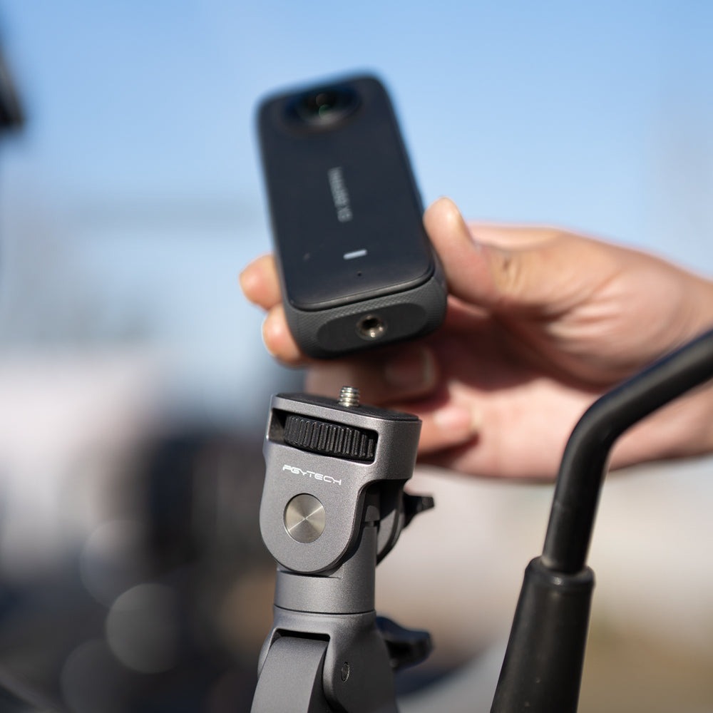 AuyKoo Quick Release Klem Mount Fiets/Motorfiets Mount voor DJI Osmo 360/ Action 5 Pro/4/3/Pocket 3 | Magnetische Dual-Lock Clips | 360° Draaibare Balhoofd | Past op 9-38 mm stuur AuyKoo Quick Release Klem Mount Fiets/Motorfiets Mount voor DJI Osmo 360/ Action 5 Pro/4/3/Pocket 3 | Magnetische Dual-Lock Clips | 360° Draaibare Balhoofd | Past op 9-38 mm stuur