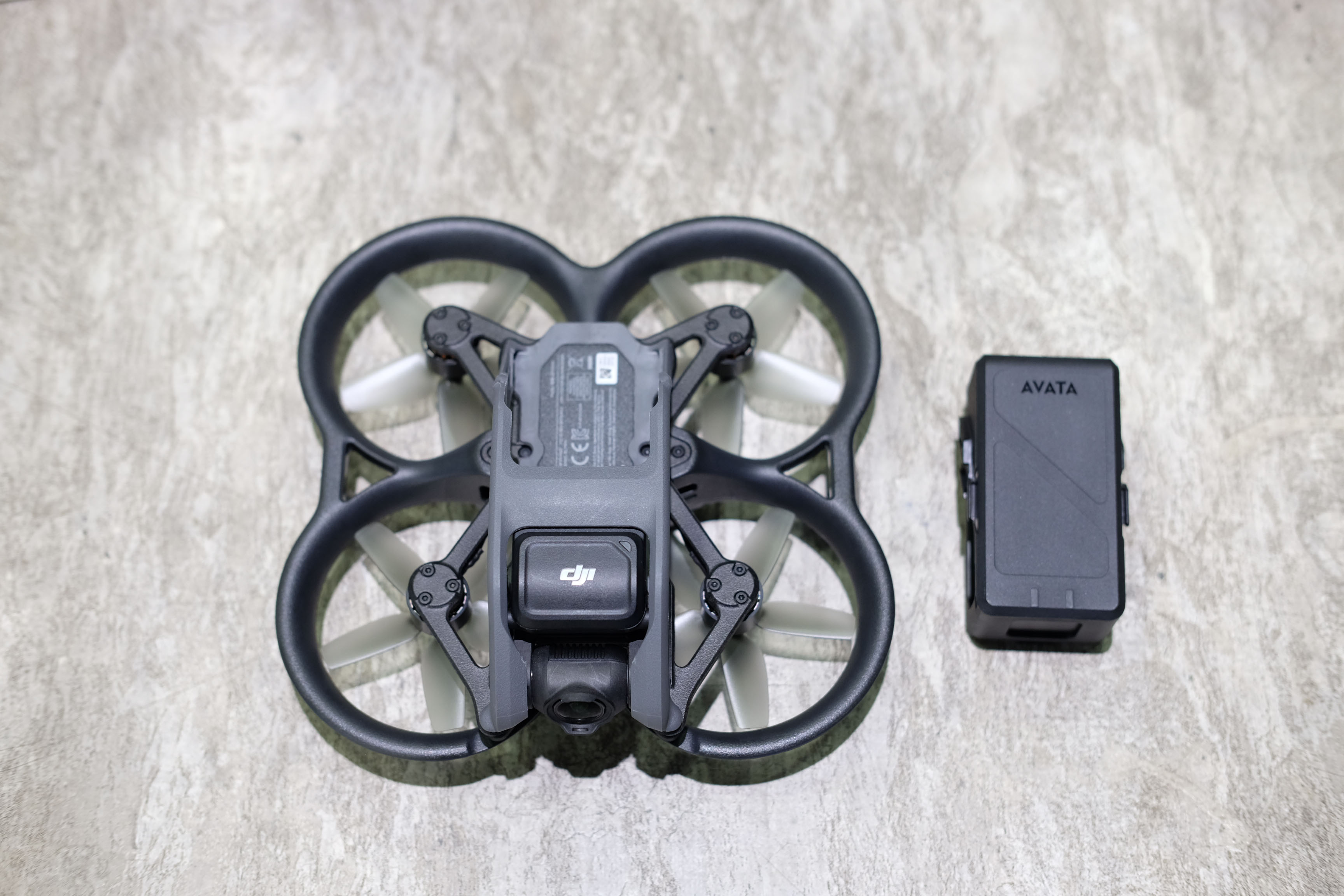 DJI Avata Drone  Fly Smart Combo