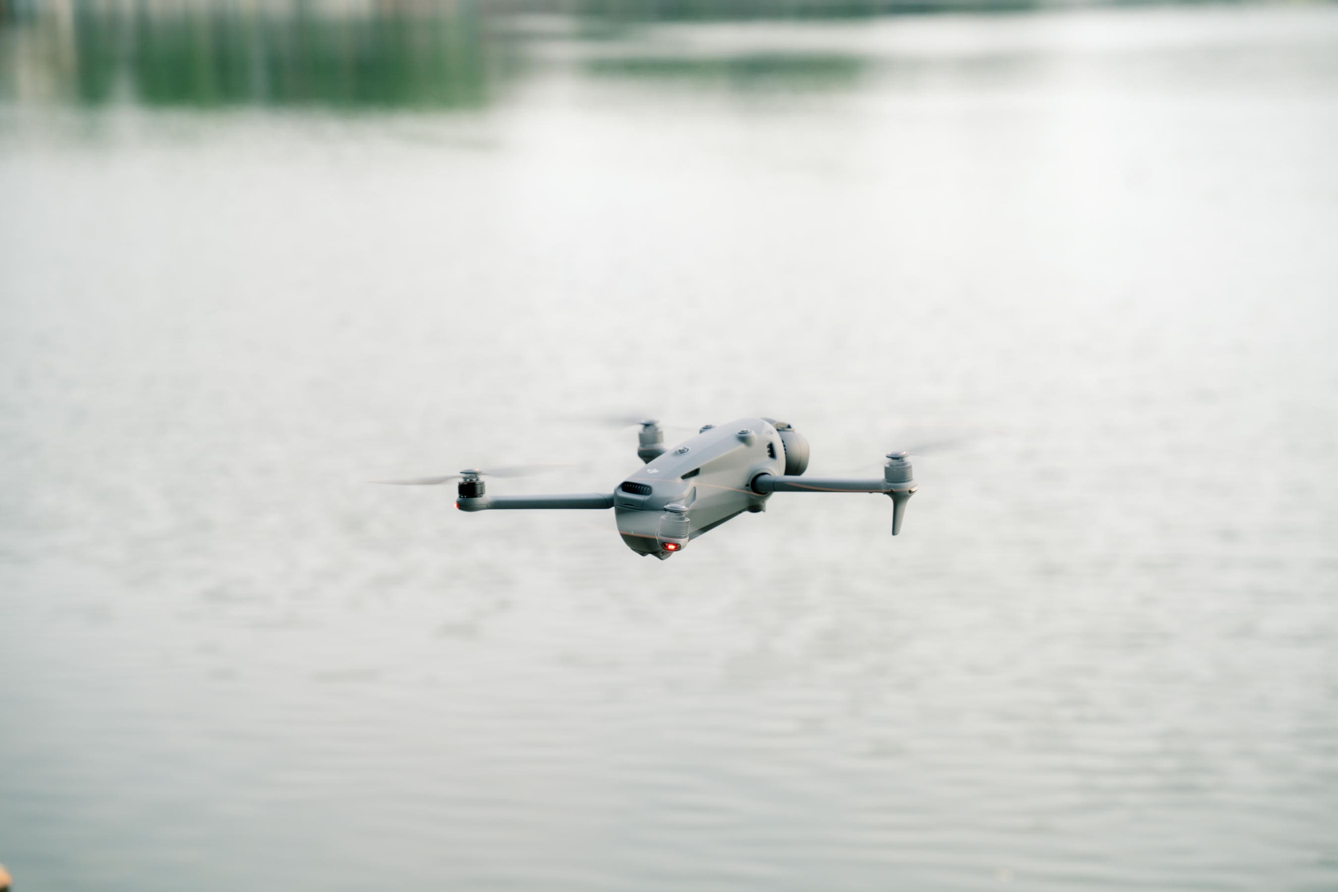 Đánh giá DJI Mavic 4 Pro: Tính năng và hiệu suất bay