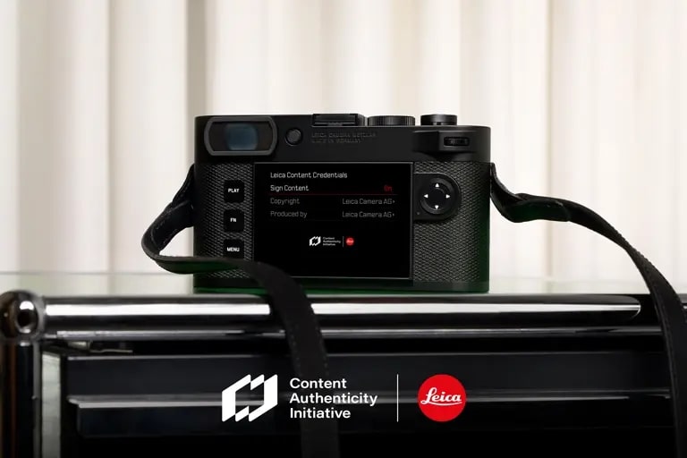 Tính năng Content Credentials trên M EV1