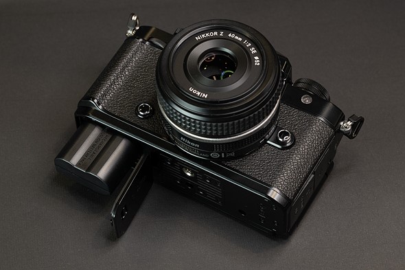 Nikon ZF sử dụng pin EN-EL15c