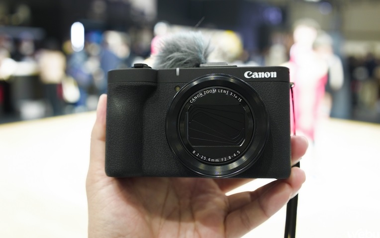 Dual Pixel CMOS AF II