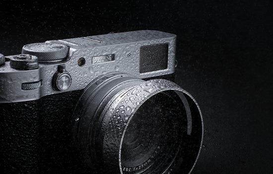 Máy ảnh Fujifilm X100VI có thiết kế tương tự phiên bản trước