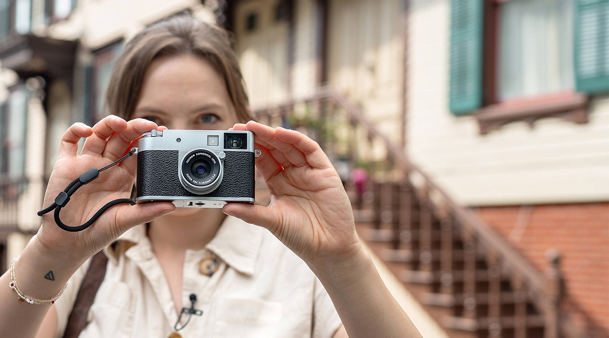Cảm biến 18MP 1", tỷ lệ hình 3:4 theo chiều dọc