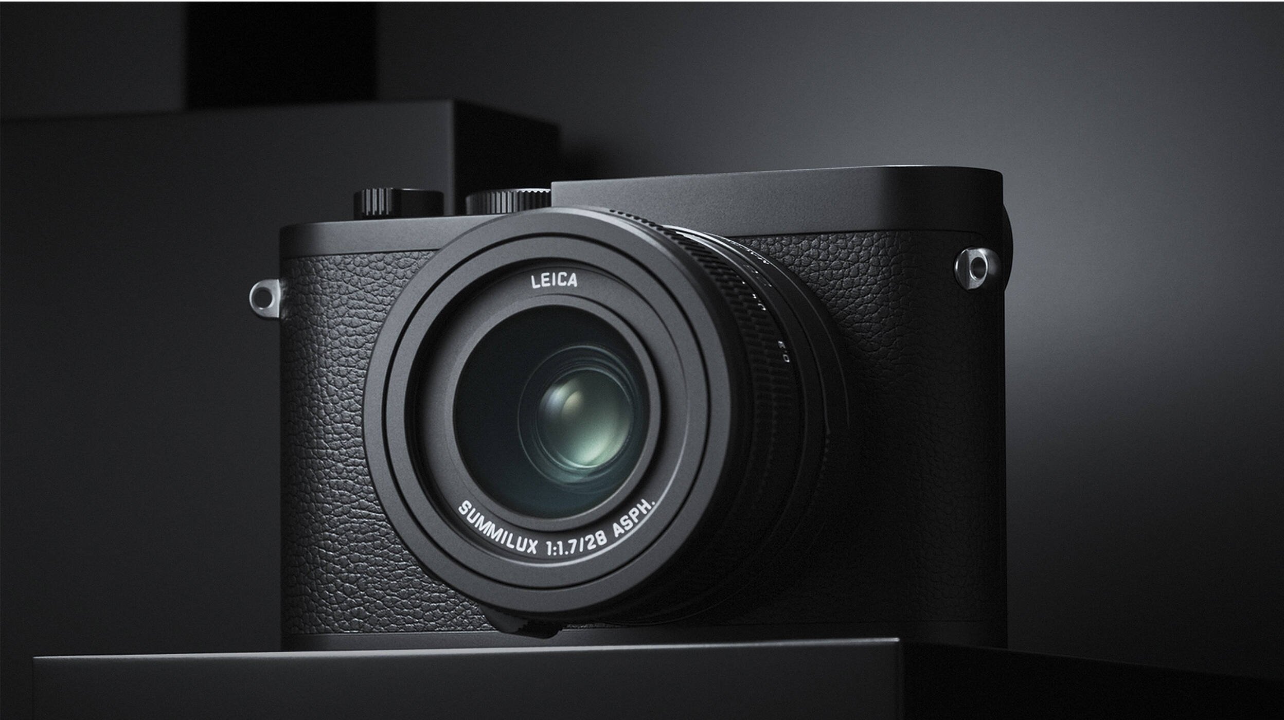 Leica Q2 Monochrom - Phiên bản đơn sắc