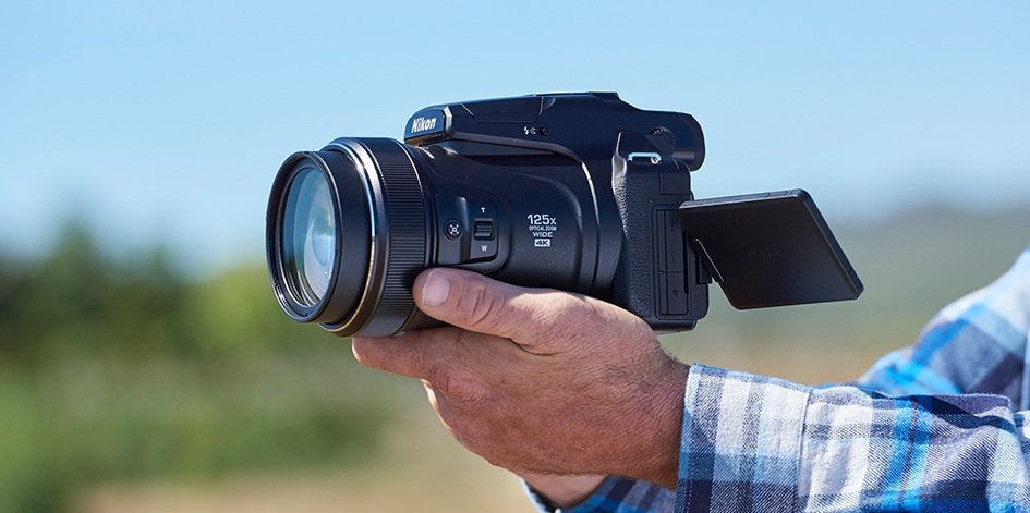 Nikon COOLPIX P1000 chống rung quang học vượt trội