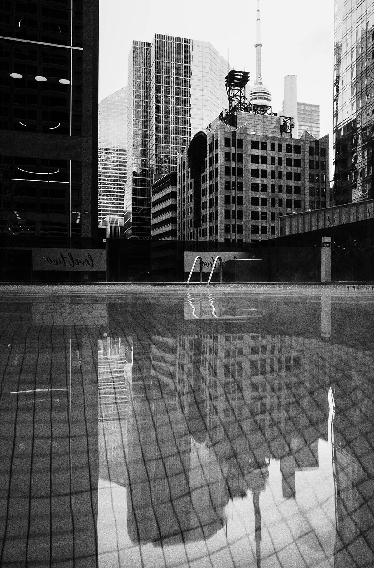 Ricoh GR IV Monochrome c&oacute; Image Control n&acirc;ng cao