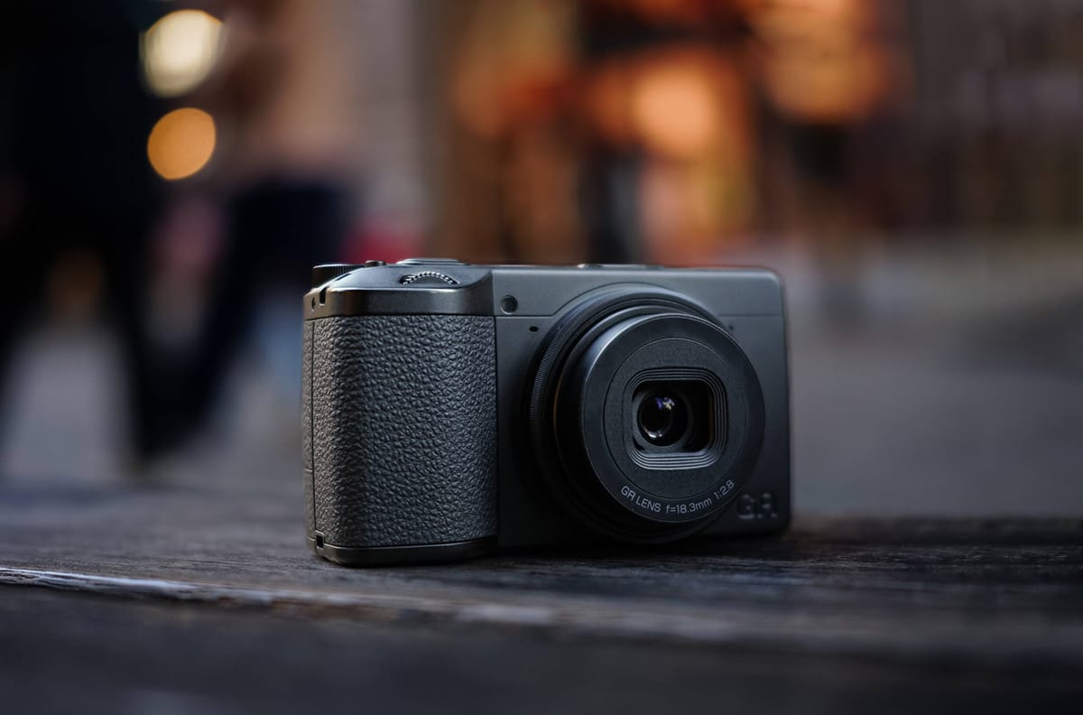 Cảm biến APS-C Monochrome 25.7MP kh&ocirc;ng CFA