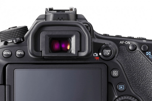 Kính ngắm của máy ảnh Canon 80D