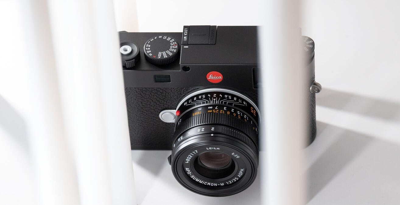 Leica M11 có thời lượng pin dài