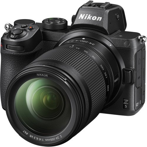 Nikon Z5 + Lens 24-200mm f/4 - 6.3