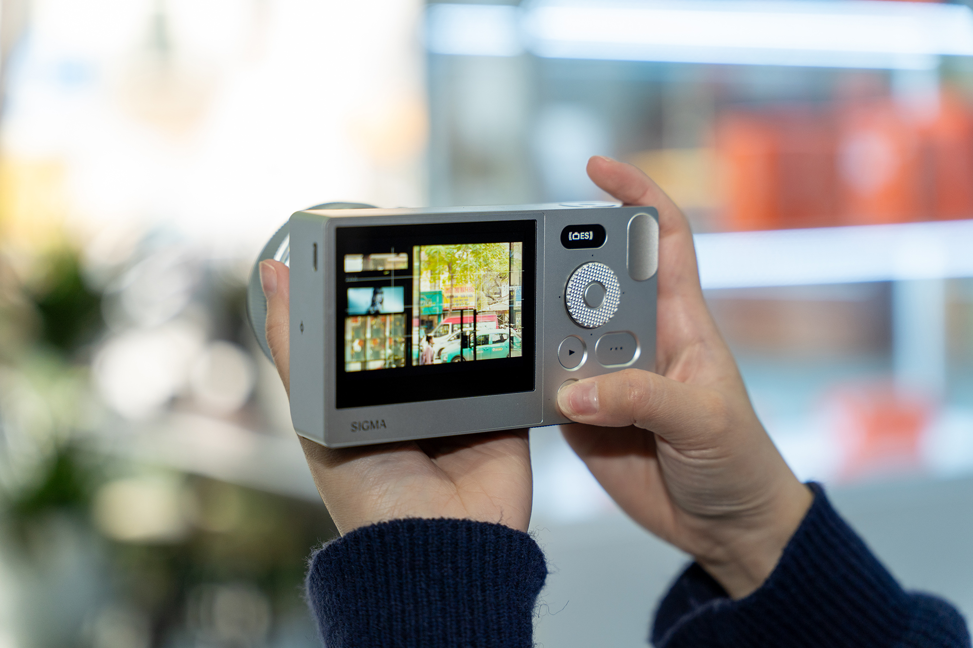 Thiết kế khối nhôm nguyên khối