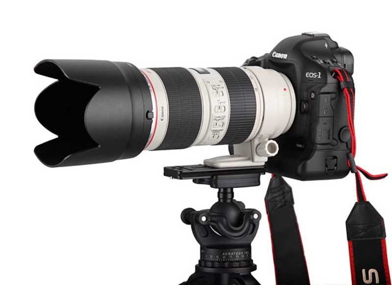 Canon EF 70-200mm f / 2.8L IS III USM tương thích với chân máy