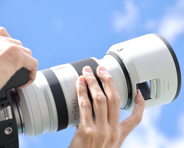 Canon EF 70-200mm f / 2.8L IS III USM - động cơ lấy nét USM