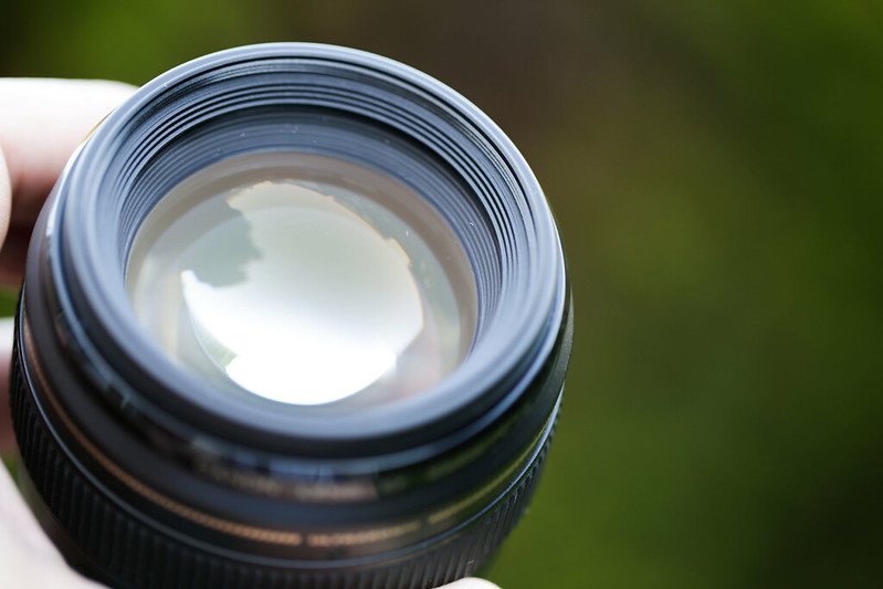 Canon EF 85mm f/1.8 USM - tiêu cự cố định