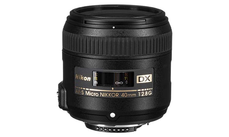 Nikon AF-S DX Micro 40mm 1.8G gọn nhẹ