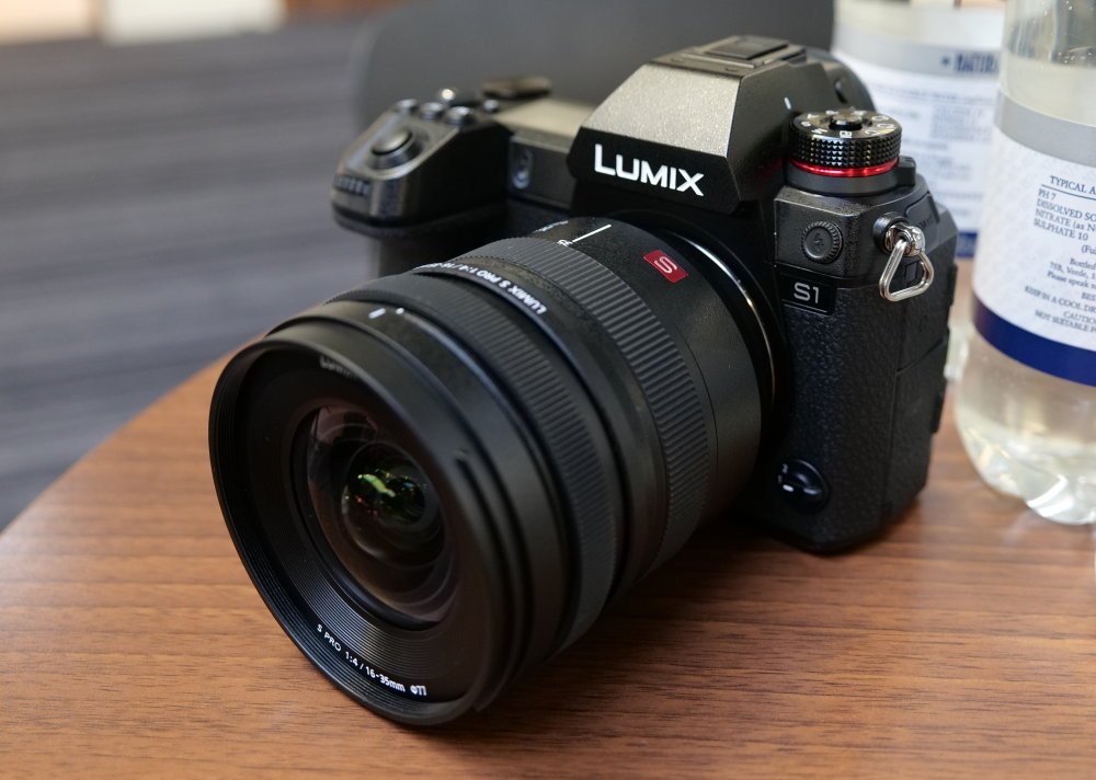 Panasonic Lumix S PRO 16-35mm f / 4 cho chất lượng bokeh đẹp mắt
