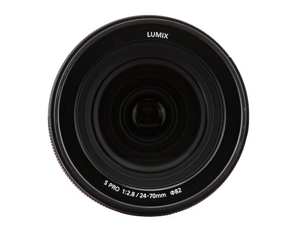 Panasonic Lumix S PRO 24-70mm f / 2.8  mở khẩu lớn
