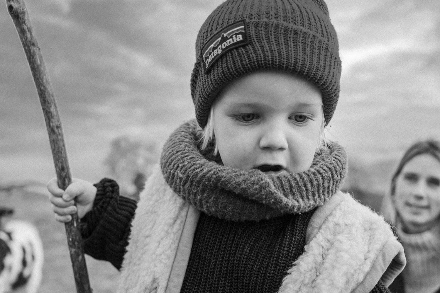 Khẩu độ lớn f/1.4 cho hiệu ứng bokeh mịn đẹp