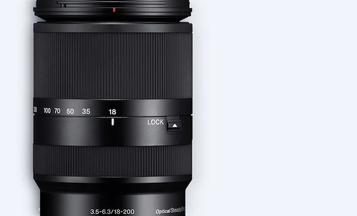 Sony E 18-200mm f3.5-6.3 OSS LE lấy nét nhanh