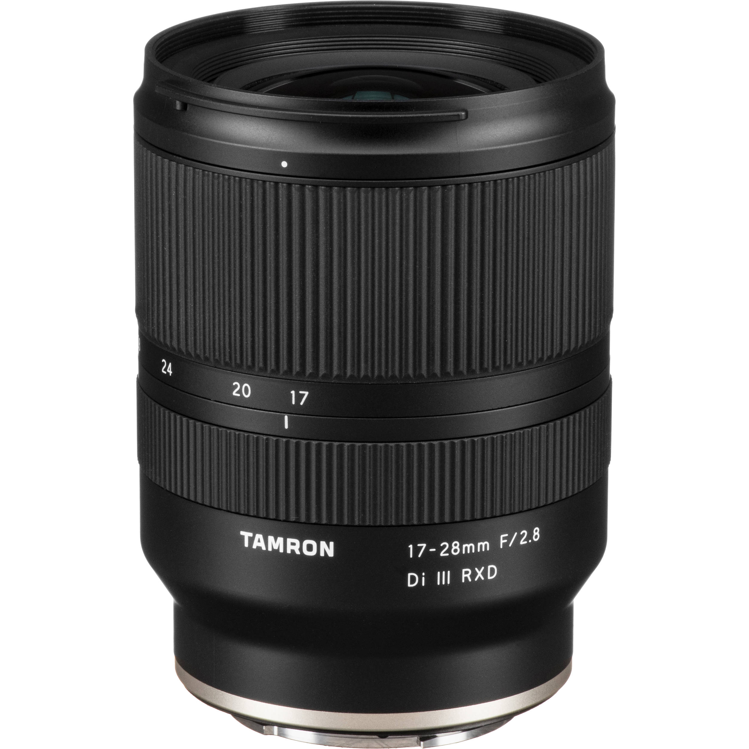 Tamron 17-28mm f/2.8 Di III RXD là chiếc ống kính zoom đa năng cung cấp phạm vi từ góc rộng đến siêu rộng