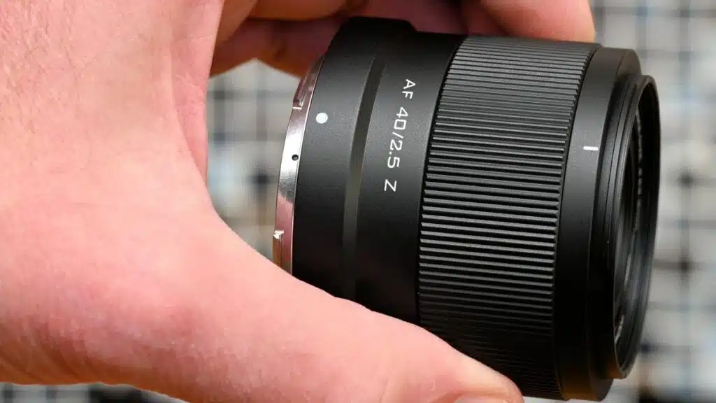 Viltrox AF 40mm f/2.5 - Lựa chọn tối ưu cho người dùng