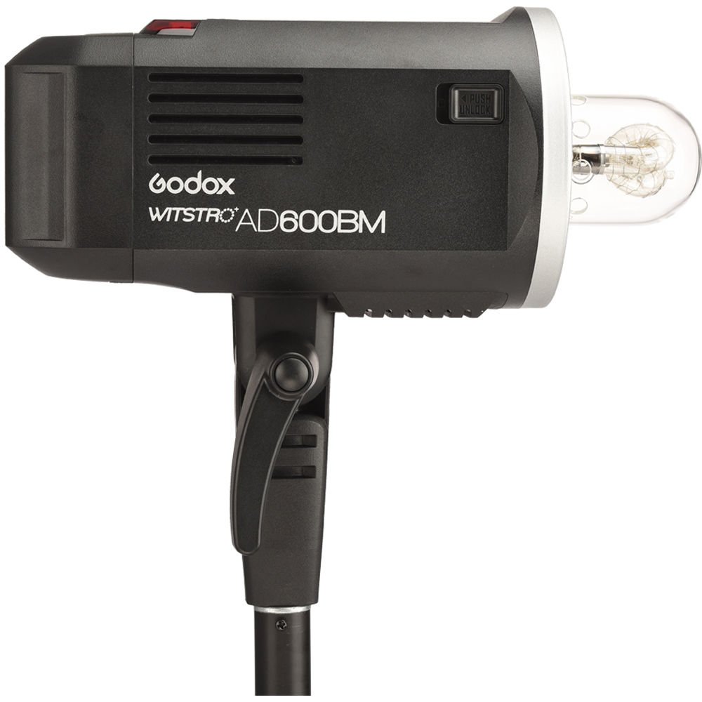 GODOX AD600BM với Hệ thống điều khiển không dây Godox X 2.4GHz