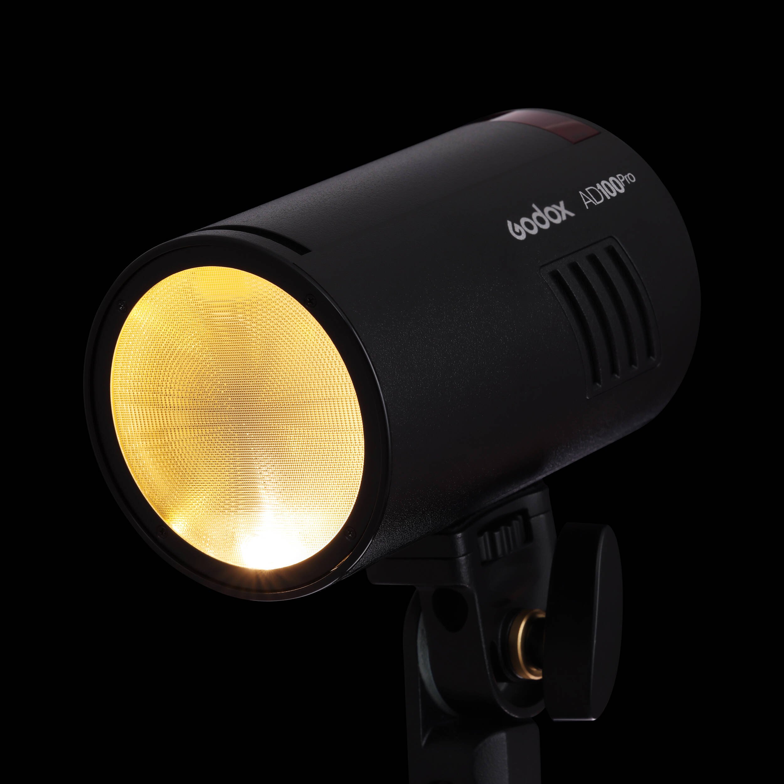 đèn flash Godox AD100 Pro chính hãng