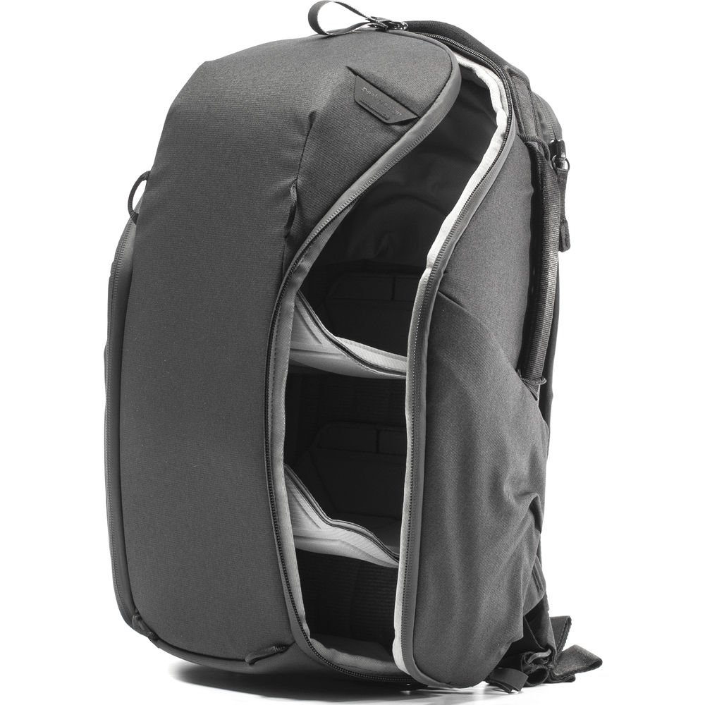 Peak Design Everyday Backpack Zip 15L với 2 tấm ngăn