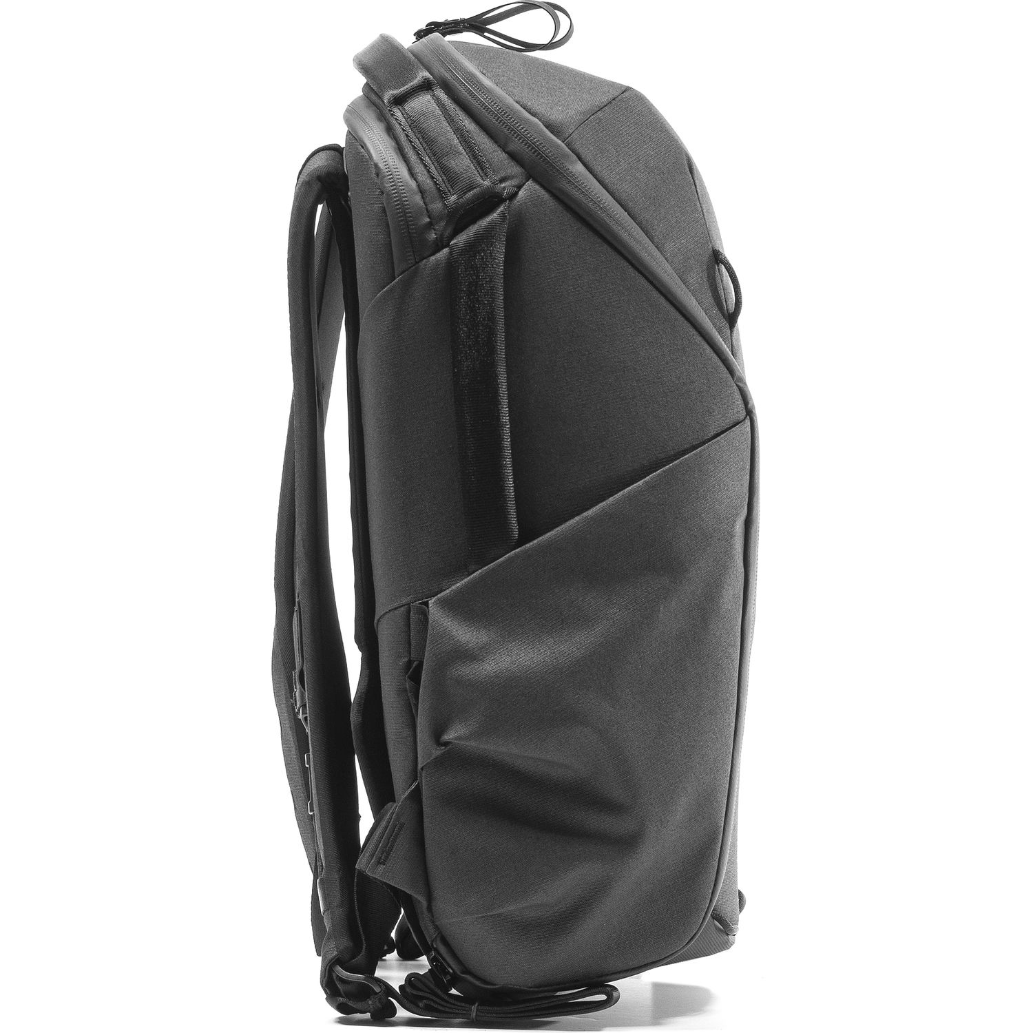 Peak Design Everyday Backpack Zip 15L có độ bền cao