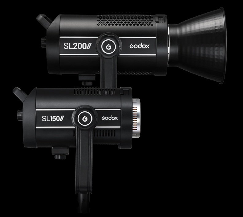 Đèn LED Godox SL 200W II cung cấp công suất 200W