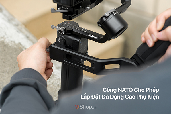 DJI RS 3 Mini sở hữu cổng NATO đầy tiện lợi