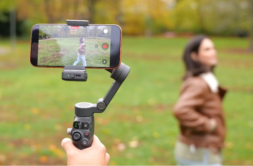 DJI OM 8 cho khả năng theo dõi mượt mà