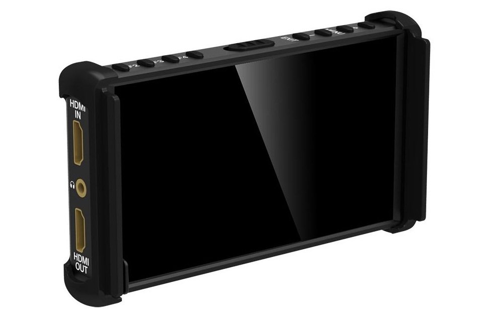 Màn hình sử dụng bộ cổng chuyển đổi HDMI đầu vào và đầu ra, giắc cắm tai nghe âm thanh 3.5mm