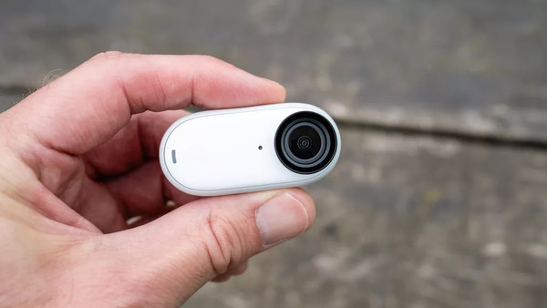 Insta360 Go 3 có kích thước nhỏ gọn