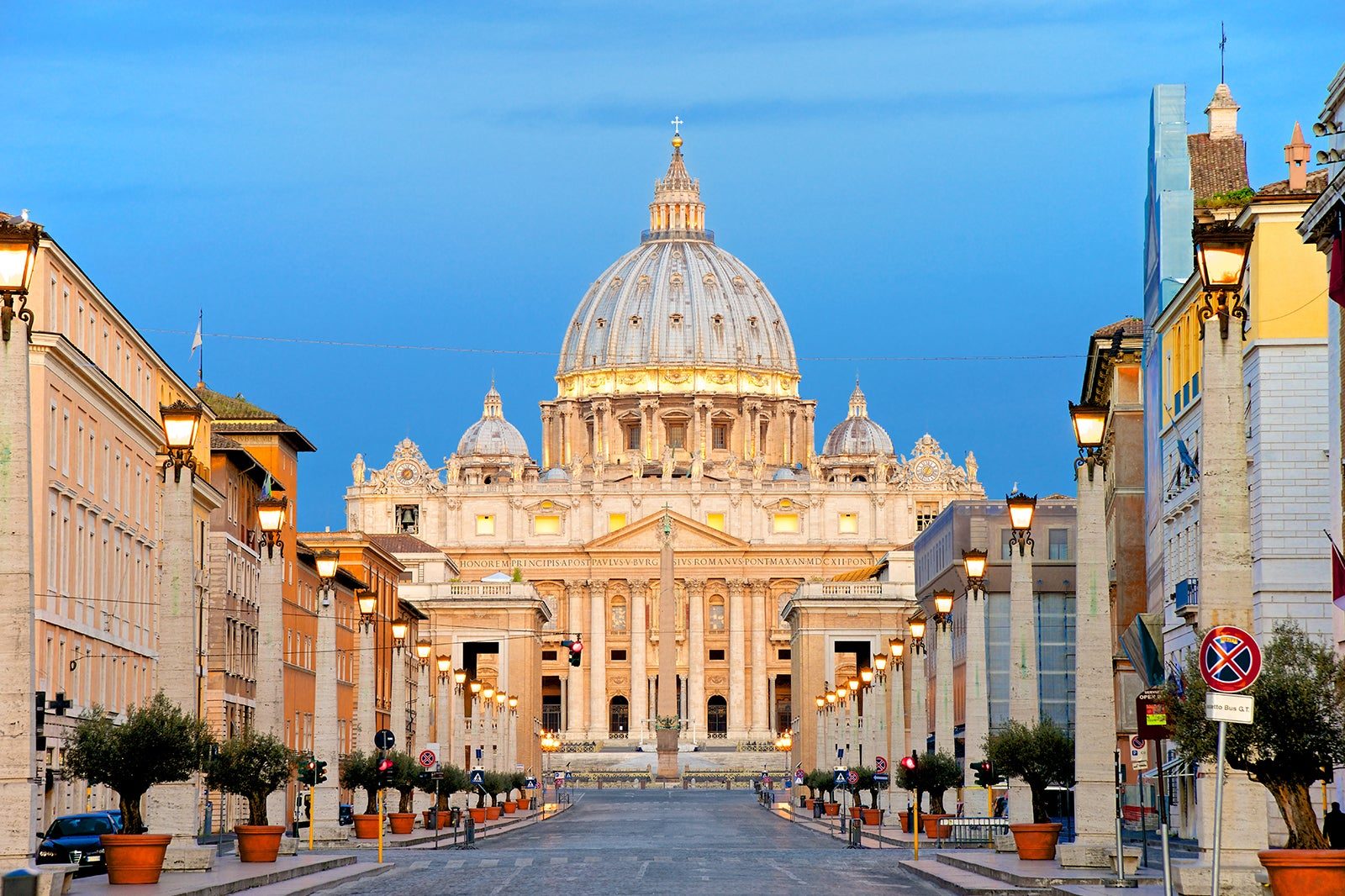 Nhà nguyện Sistina là nơi ở chính thức của Giáo hoàng ở thành phố Vatican