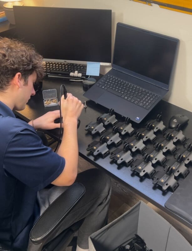 30 bộ Dronebal đầu tiên được ra mắt