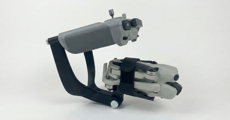 Hai phần được liên kết bằng khớp điều chỉnh linh hoạt