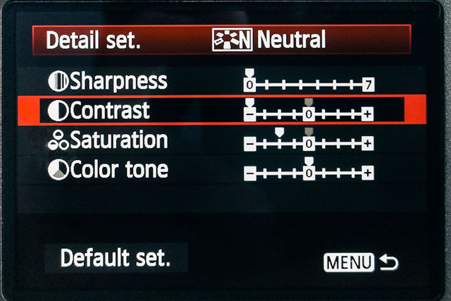 Tinh chỉnh thông số màu là “shape” lại hình theo hướng film