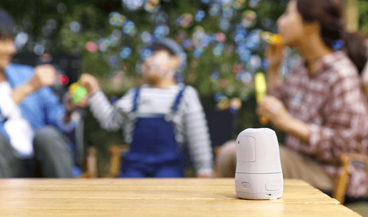 Thiết kế PoweShot PICK nhỏ gọn với chiều cao 90mm và trọng lượng 170g