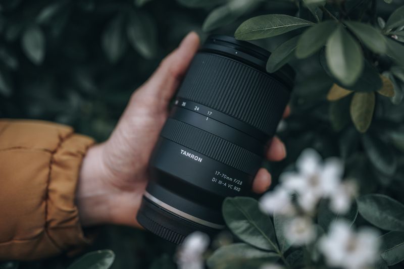 Ra mắt tamron 17-70mm f2.8 sony E - Lấy nét yên tĩnh