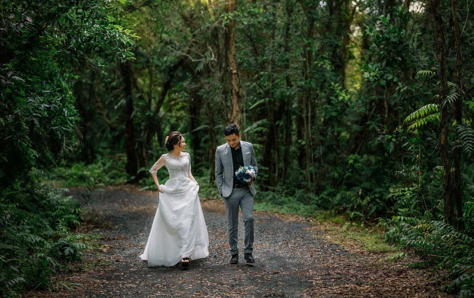 Concept chụp ảnh cưới trong rừng