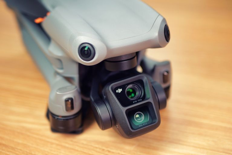 Bộ nhớ trong của DJI Air 3 có dung lượng 8GB