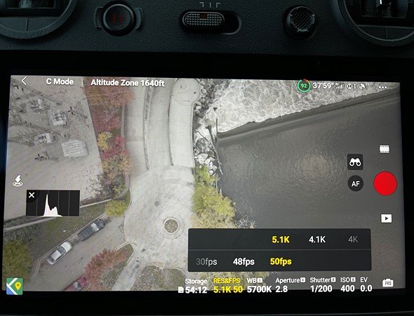 Mavic 3 cho phép quay video lên đến 5.1K / 50p