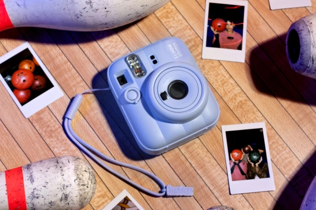 Instax Mini 13 được định vị ở phân khúc entry-level