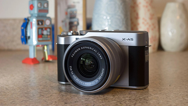Đánh Giá Fujifilm X5 - chiếc máy ảnh nhỏ gọn tiện ích