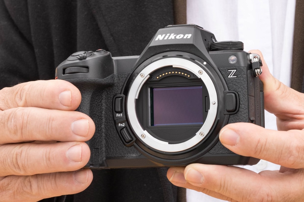 Đánh giá Nikon Z6 III: Cảm biến Partially Stacked